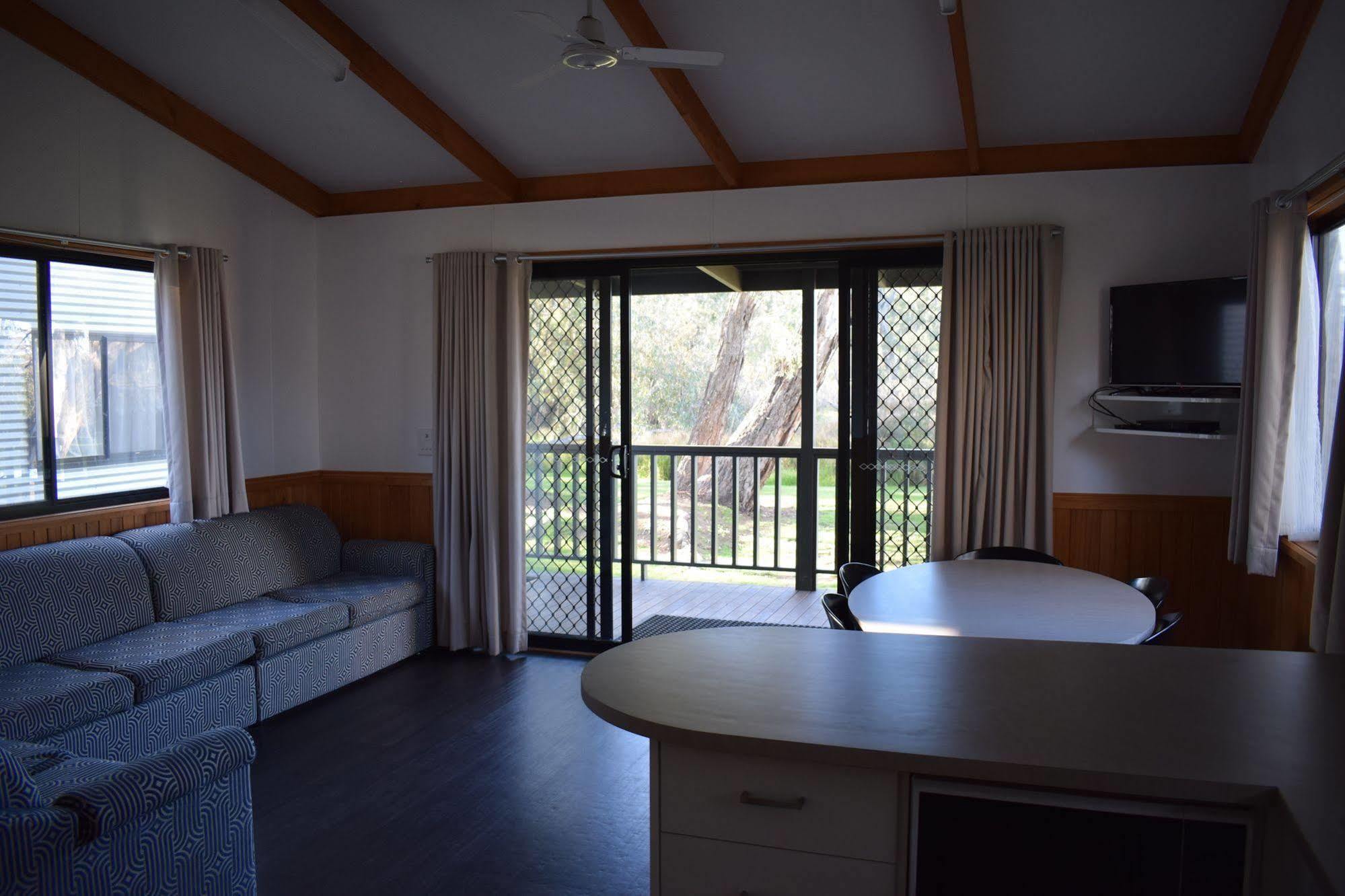Cohuna Waterfront Holiday Park Dış mekan fotoğraf