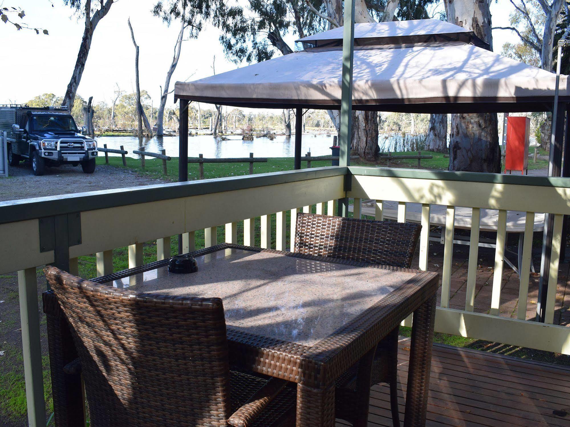 Cohuna Waterfront Holiday Park Dış mekan fotoğraf