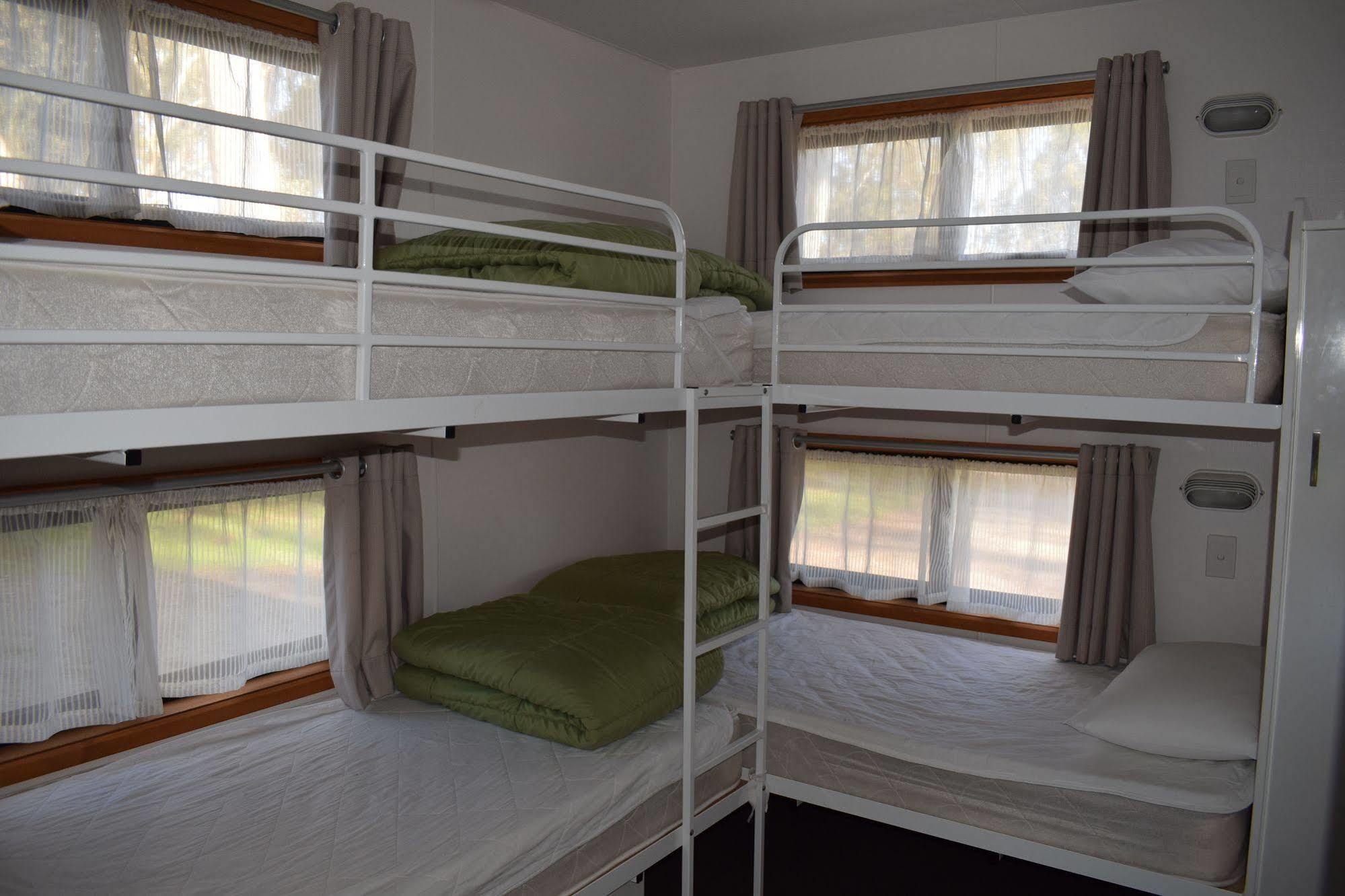 Cohuna Waterfront Holiday Park Dış mekan fotoğraf