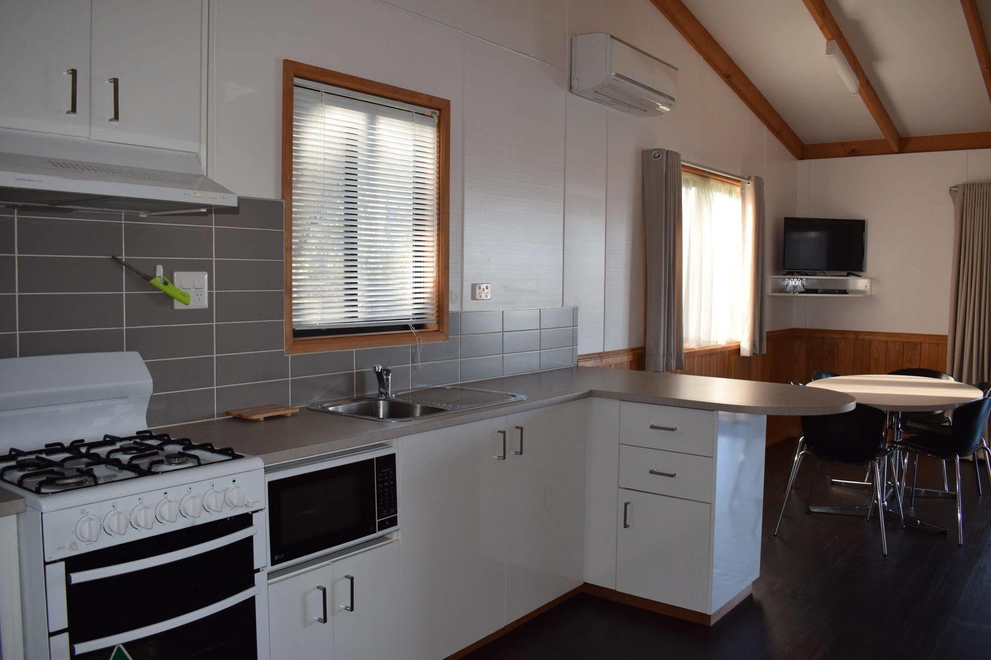 Cohuna Waterfront Holiday Park Dış mekan fotoğraf