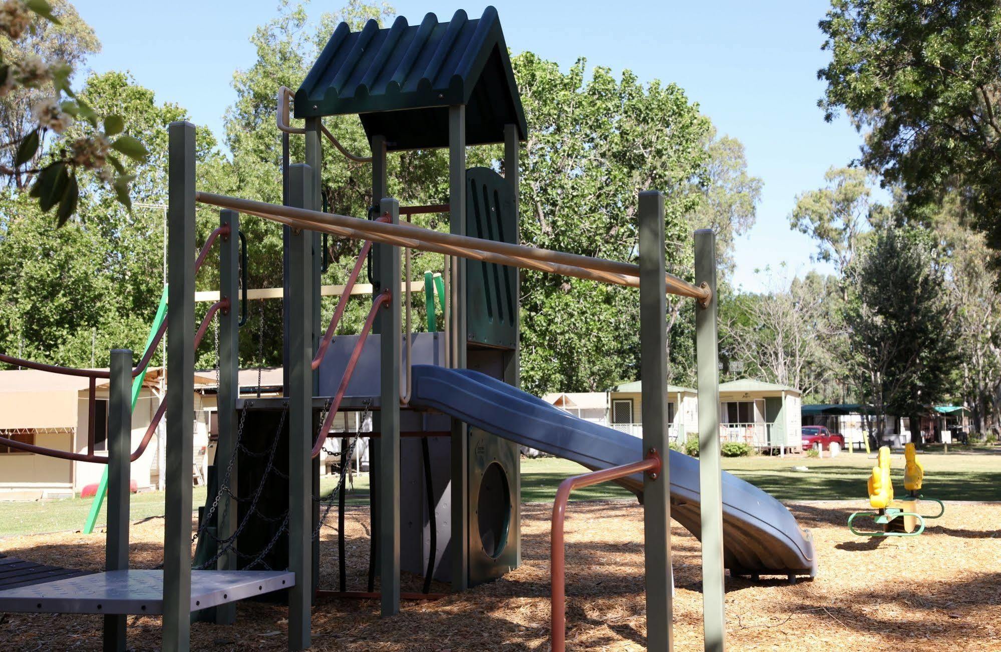 Cohuna Waterfront Holiday Park Dış mekan fotoğraf